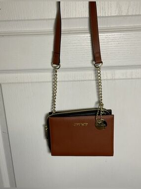 Steve Madden Cognac Brown Leather Crossbody with Gold Chain